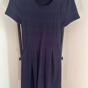 Elegant Navy Blue Short Sleeve Dress
